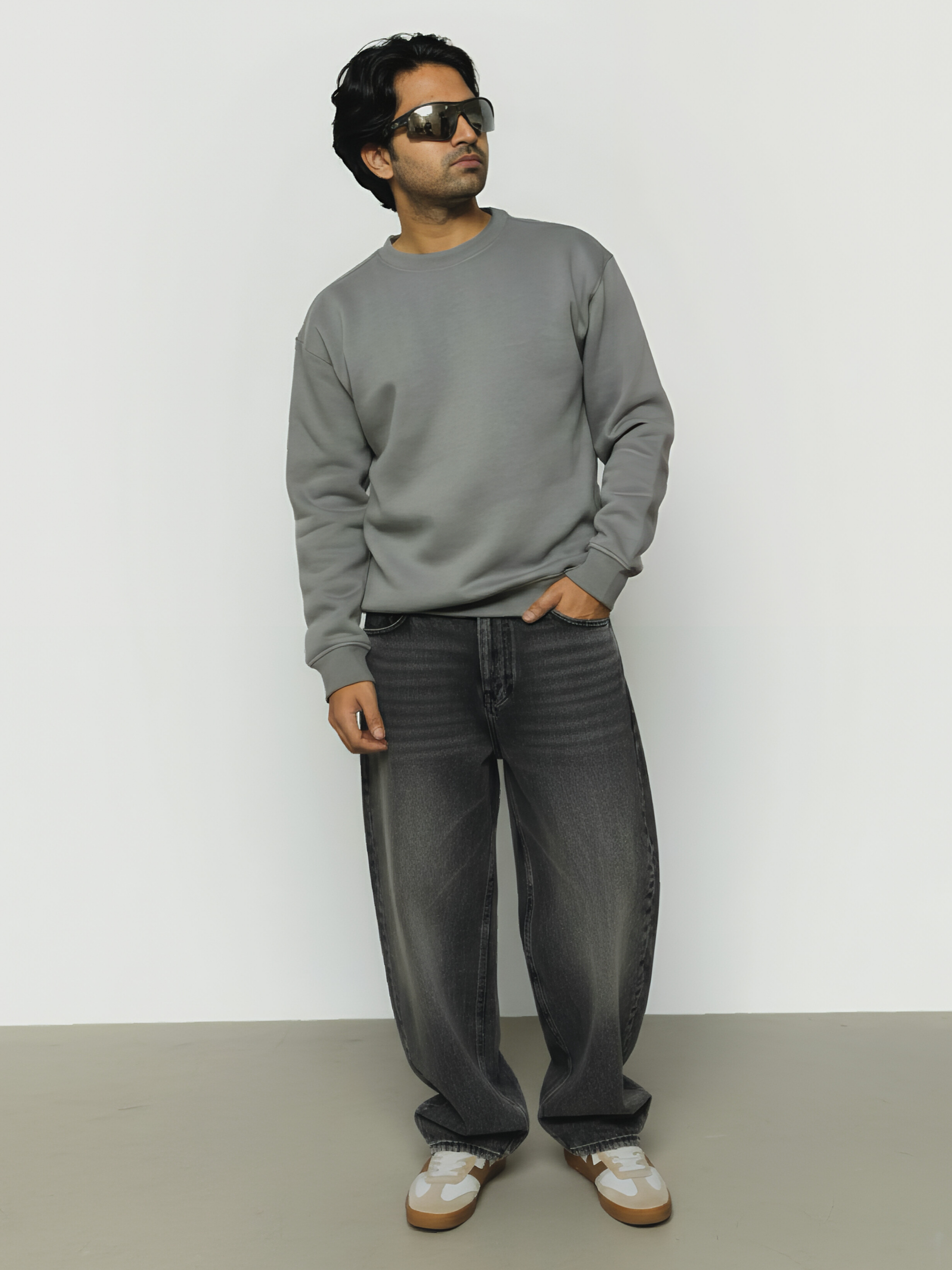 CONCRETE GREY PLAIN SWEATSHIRT